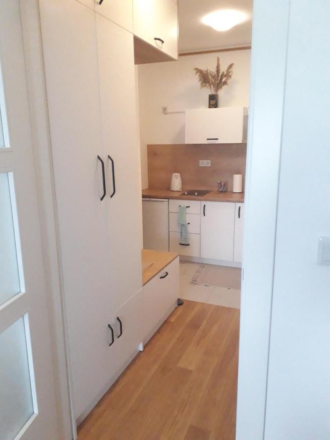Studio Apartman Promenada SJJ Exterior foto