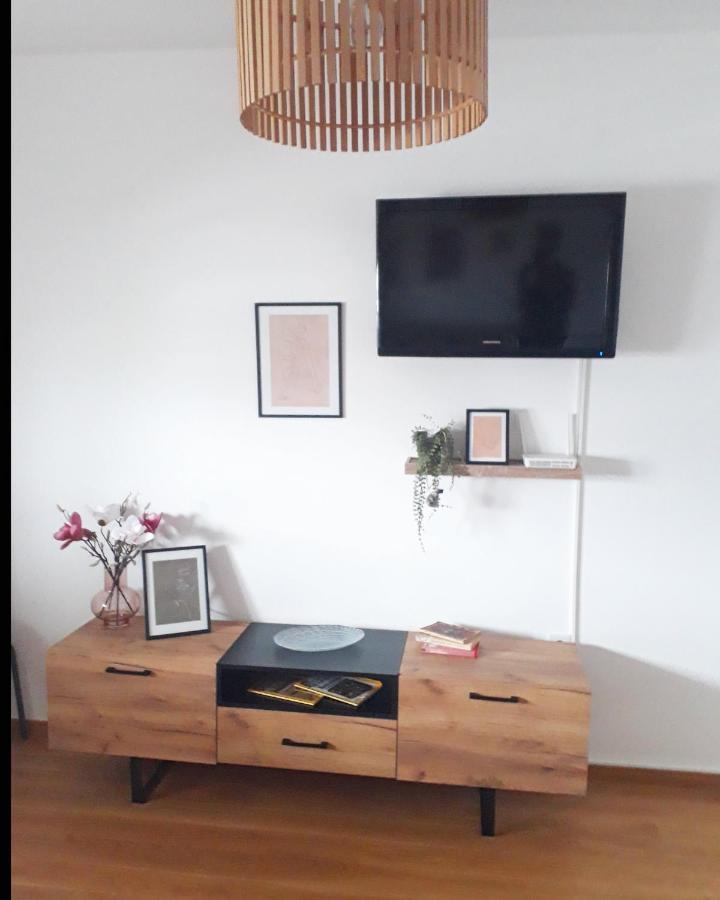 Studio Apartman Promenada SJJ Exterior foto